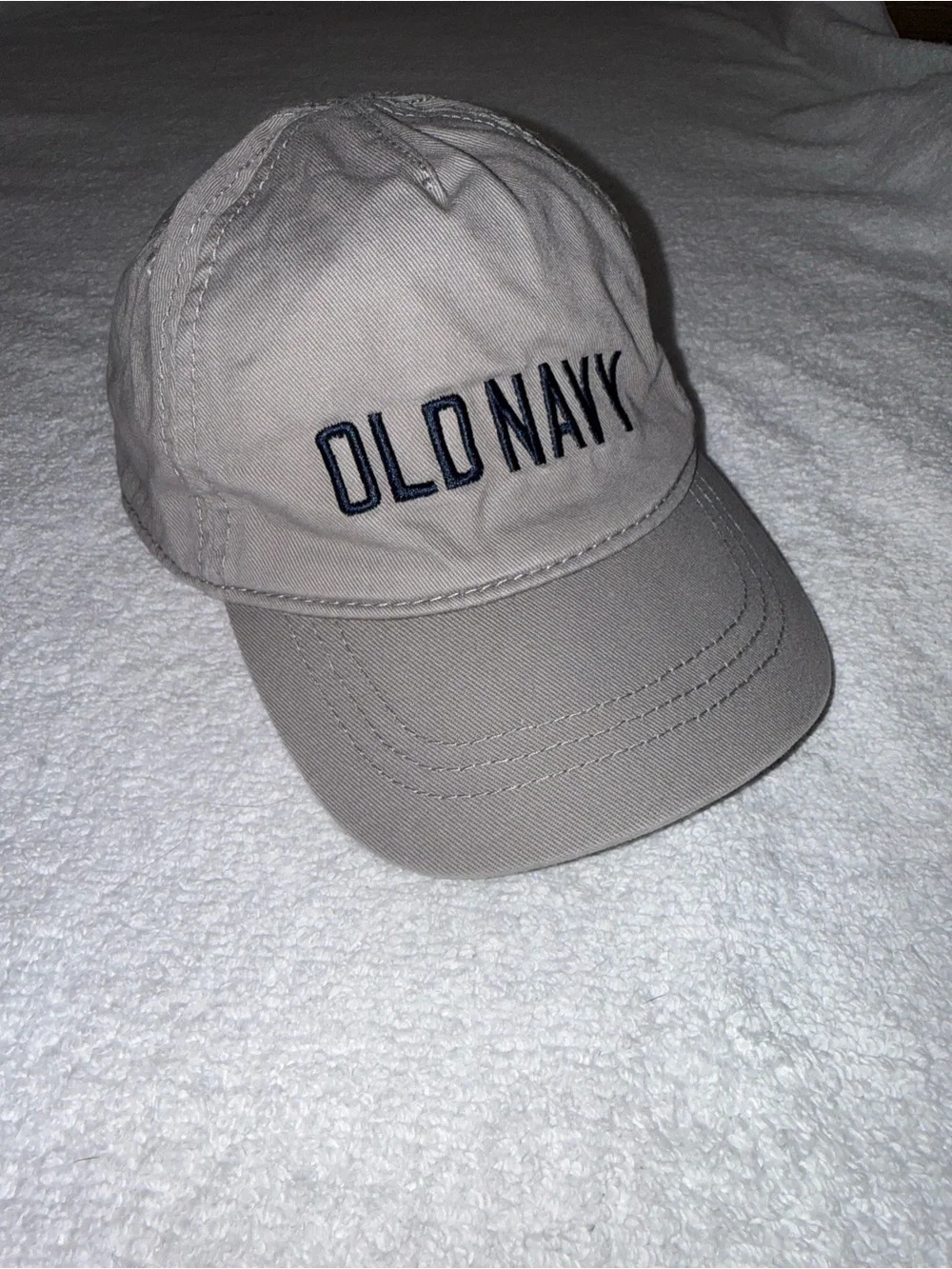 Old Navy Beige Baseball Hat with Navy Logo - Kids S